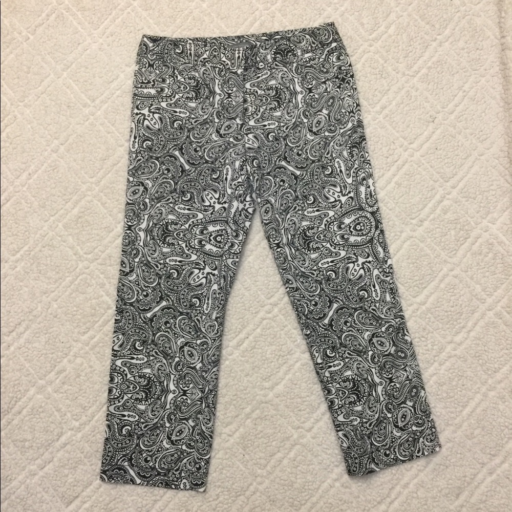 Ann Taylor Signature Black & White Paisley Pants
